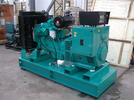 屯城镇200kw康明斯柴油发电机组图片 屯城镇200kw康明斯柴油发电机组图片